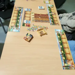 Treehouse Diner – Ein Familienspiel mit viel Charme